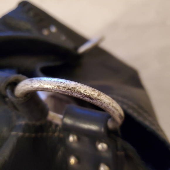 Lucky Brand Genuine Pebbled Leather Purse Black Distressed Hardware Stitching - Picture 9 of 16